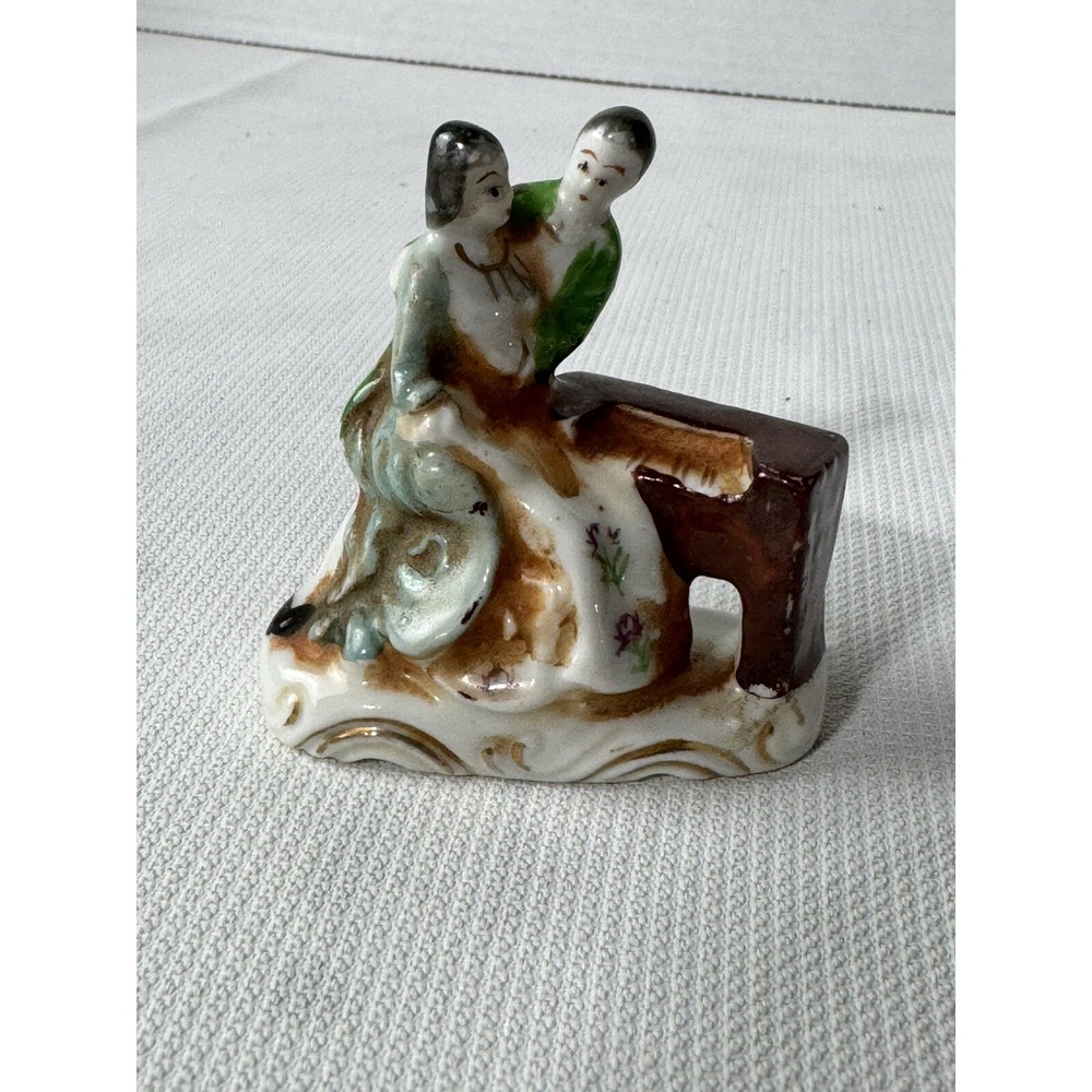 Occupied‎ Japan Ceramic Couple At The Piano